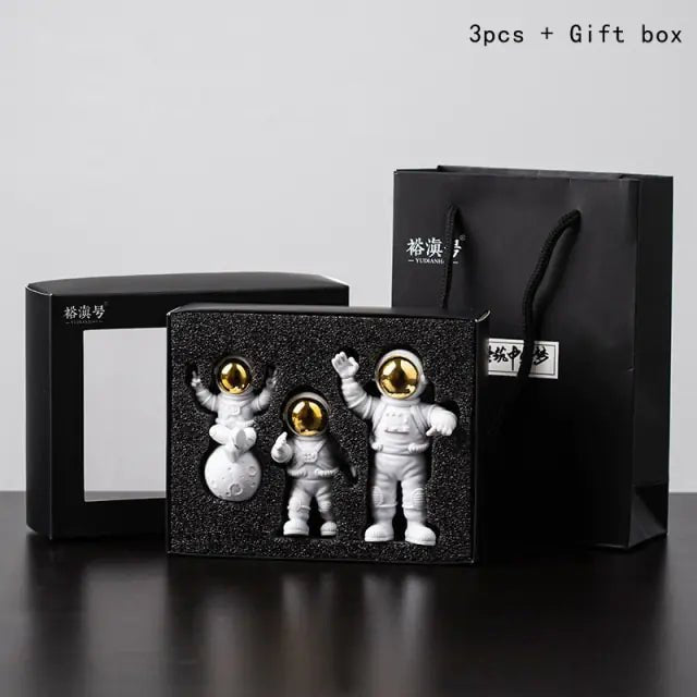 Buy - Astronaut and Moon Home Decor Set - Babylon