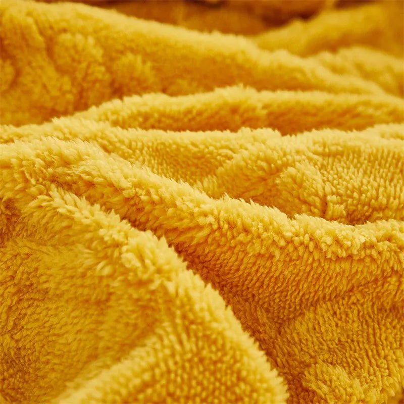 Buy - Cozy Yellow Velvet Fleece Winter Bed Sheet - Plush, Thick, and Warm - Babylon