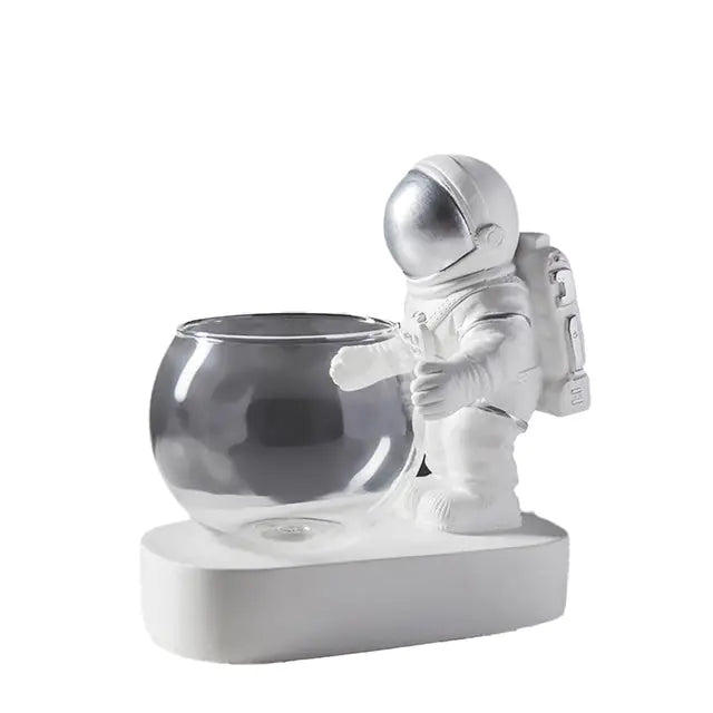 Buy - Nordic Astronaut Resin Decorative Flowerpot Ornaments Astronaut Flowerpot Astronaut Glass Vase Desk Vase Home Decor Accessories - Babylon