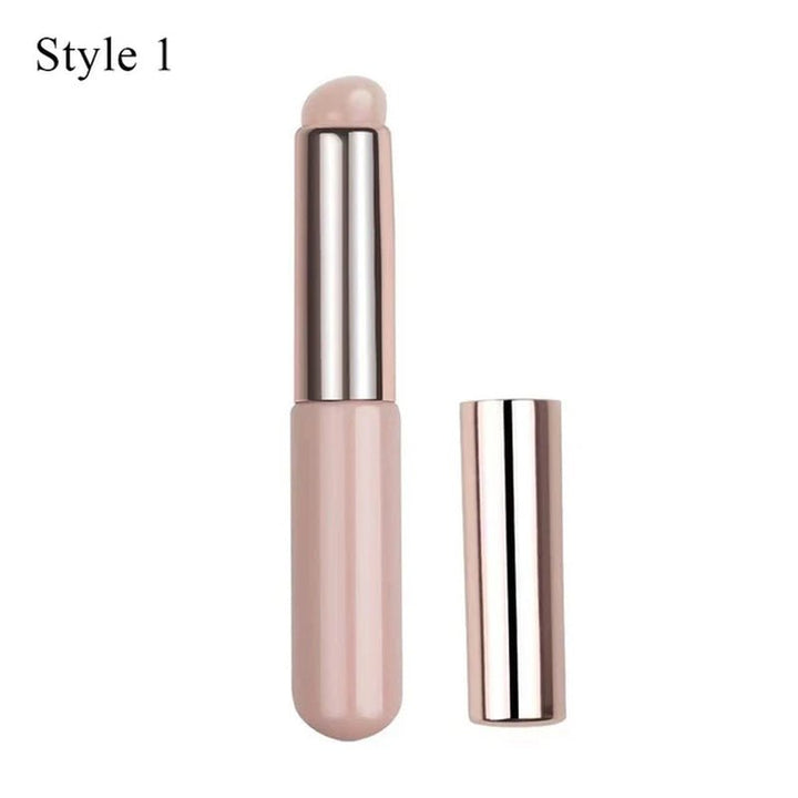 Buy - Precision Silicone Lip Brush with Cover - Angled Concealer Brush for Flawless Application - Soft, Rounded Head for Lipstick and Makeup - Babylon